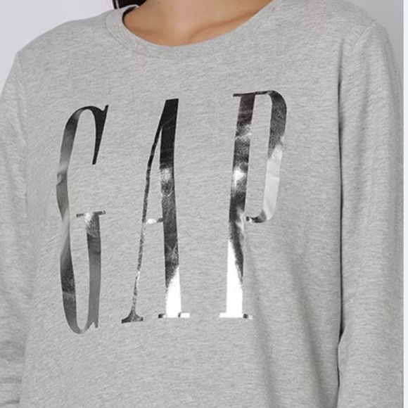 Gap Logo Crewneck Sweatshirt - Picture 3 of 3
